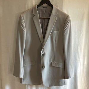 2 piece Madison modern fit light gray suit